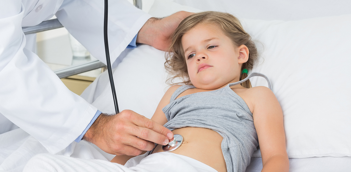 Острая кишечная инфекция у детей чаще всего протекает в форме гастроэнтерита.