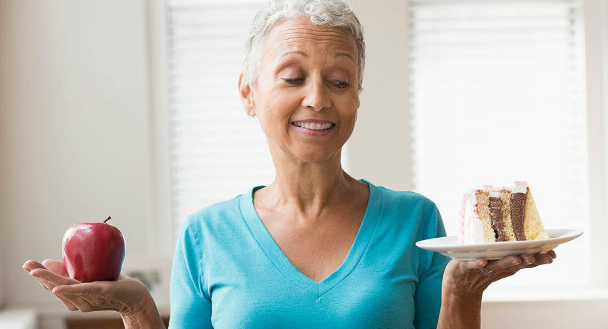 Именно в 45. Питание пожилых. Правильное питание для пожилых. Питание в климактерическом периоде у женщин. Диета в пожилом возрасте.