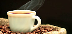 Реклама, в которой «под парАми» кофейного аромата у парочки разыгрывается страсть, оказывается, не врет. Кофеин действует на женщин так же, как на мужчин — Виагра, утверждают американские ученые.